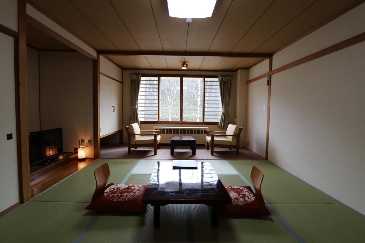 Hotel Shirakabaso Shigakogen Yamanouchi  Exterior photo